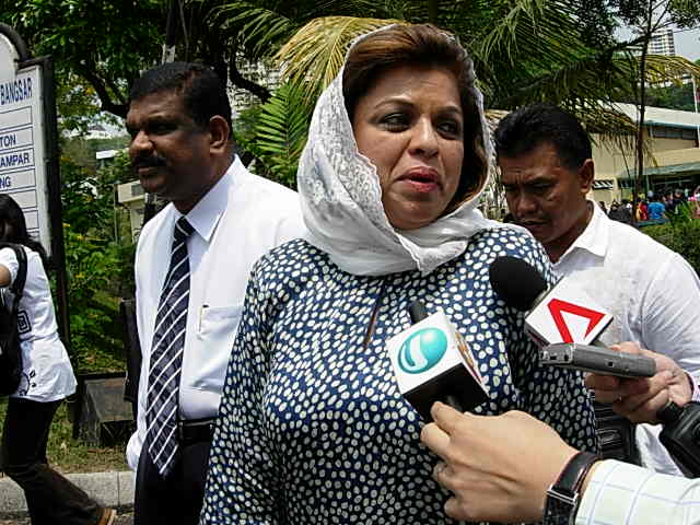 Datuk Seri Shahrizat Abdul Jalil is a Catalyst politician.